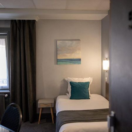 โฮเต็ล เดอ นอร์แมนดี้ Hotel ลียง ภายนอก รูปภาพ
