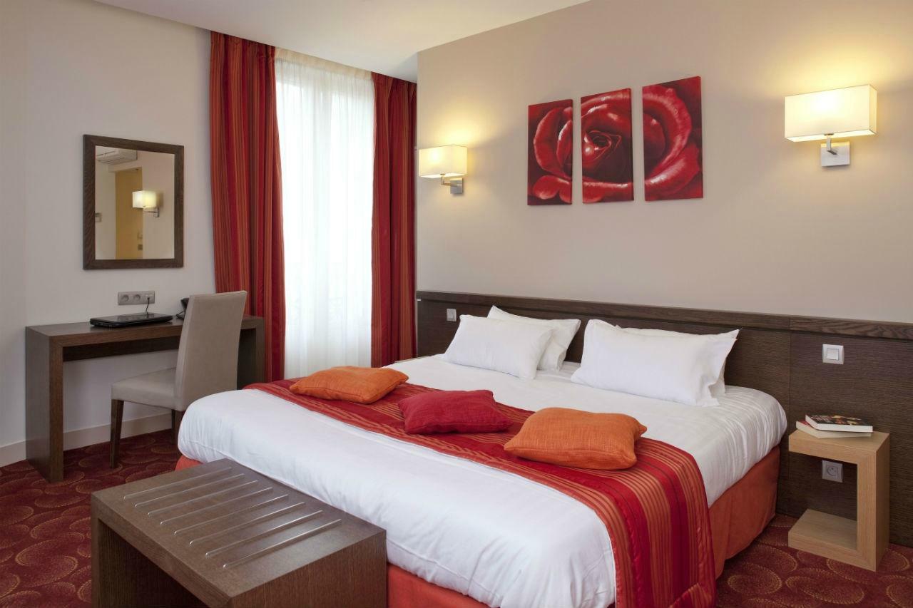 โฮเต็ล เดอ นอร์แมนดี้ Hotel ลียง ภายนอก รูปภาพ